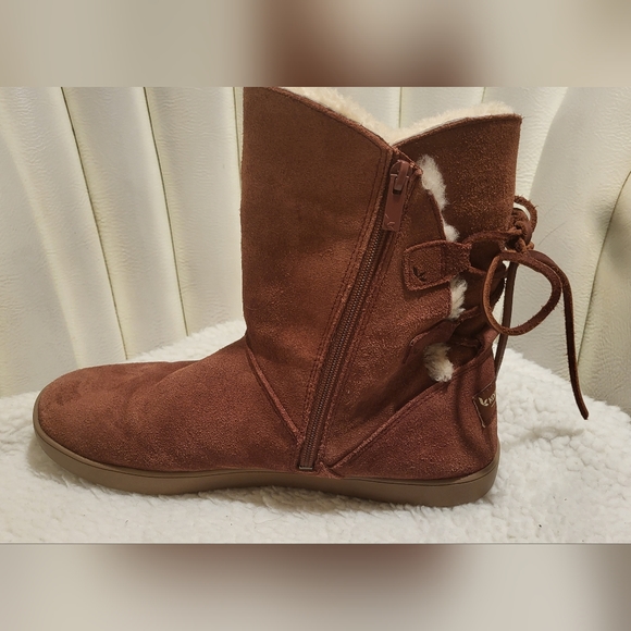 KOOLABURRA BY UGG Shazi Short Women's Water Resistant Size 9. - Picture 2 of 8